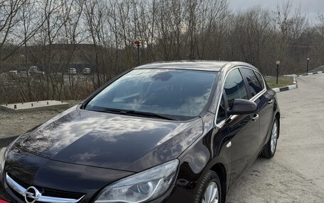 Opel Astra J, 2013 год, 950 000 рублей, 6 фотография