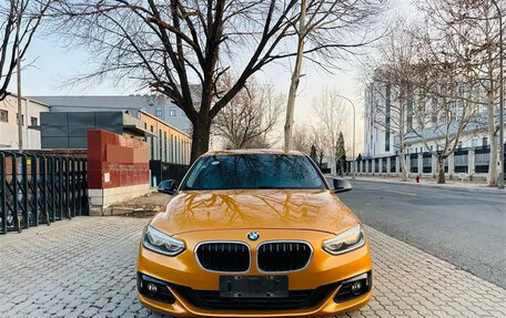 BMW 1 серия, 2017 год, 1 350 000 рублей, 6 фотография