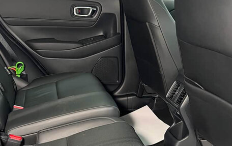 Honda Vezel, 2023 год, 1 755 000 рублей, 13 фотография