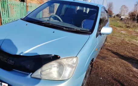 Toyota Prius IV XW50, 2000 год, 240 000 рублей, 2 фотография