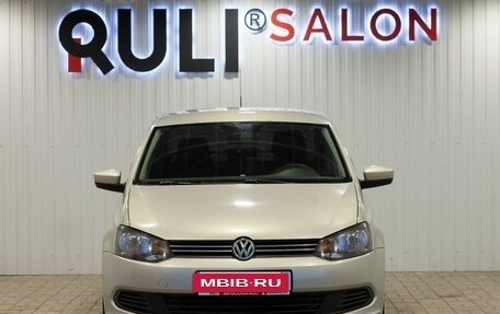 Volkswagen Polo VI (EU Market), 2011 год, 755 000 рублей, 2 фотография