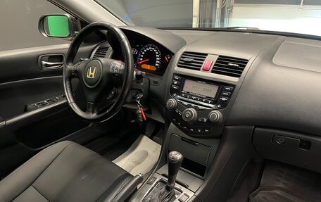 Honda Accord VII рестайлинг, 2007 год, 1 050 000 рублей, 14 фотография