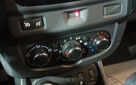 Renault Duster I рестайлинг, 2019 год, 1 215 000 рублей, 13 фотография