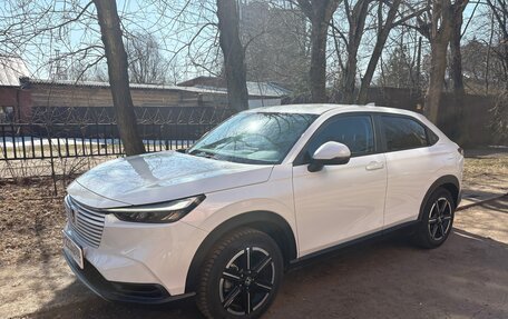 Honda Vezel, 2023 год, 3 000 000 рублей, 2 фотография