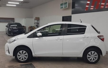 Toyota Vitz, 2019 год, 860 000 рублей, 7 фотография
