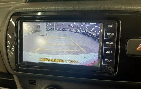 Toyota Vitz, 2019 год, 860 000 рублей, 14 фотография