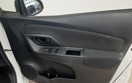 Toyota Vitz, 2019 год, 860 000 рублей, 22 фотография