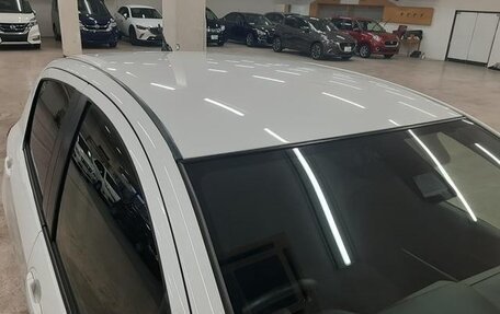 Toyota Vitz, 2019 год, 860 000 рублей, 23 фотография