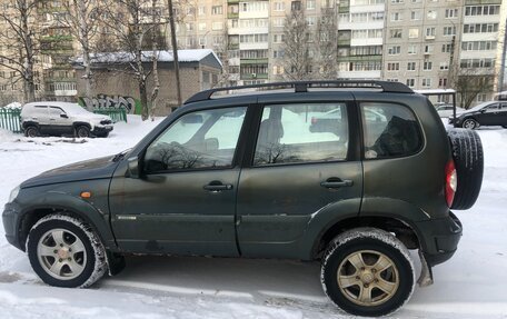 Chevrolet Niva I рестайлинг, 2011 год, 400 000 рублей, 1 фотография