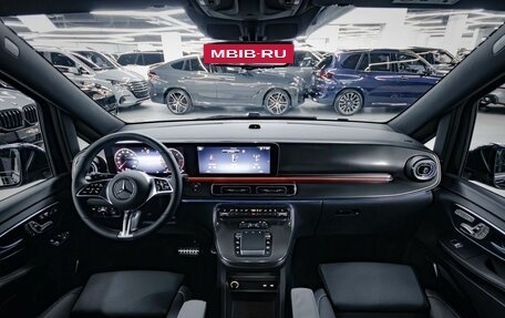 Mercedes-Benz V-Класс, 2026 год, 14 300 000 рублей, 32 фотография