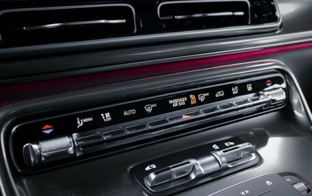 Mercedes-Benz V-Класс, 2026 год, 14 300 000 рублей, 37 фотография