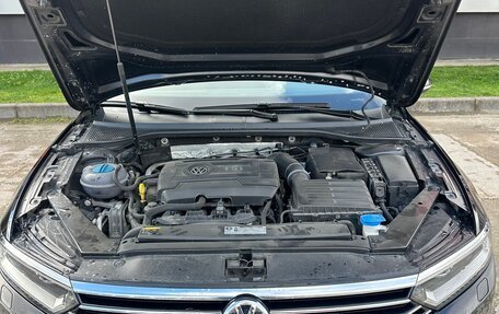 Volkswagen Passat B8 рестайлинг, 2016 год, 1 800 000 рублей, 18 фотография