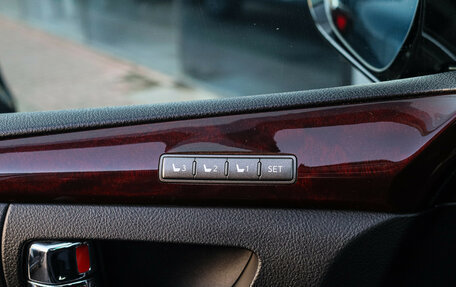 Lexus LX III, 2011 год, 3 099 000 рублей, 18 фотография