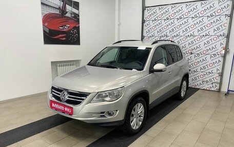 Volkswagen Tiguan I, 2010 год, 946 000 рублей, 1 фотография