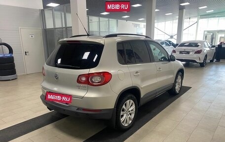 Volkswagen Tiguan I, 2010 год, 946 000 рублей, 5 фотография