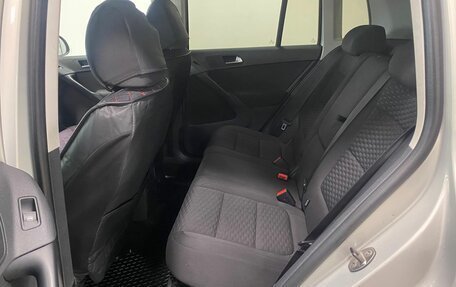 Volkswagen Tiguan I, 2010 год, 946 000 рублей, 17 фотография