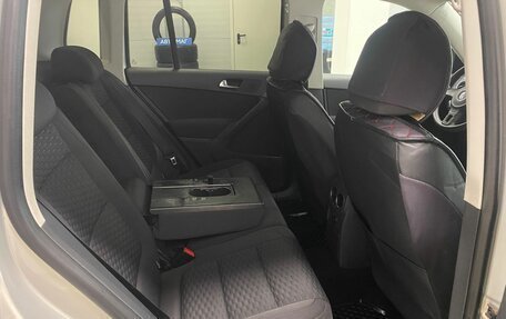 Volkswagen Tiguan I, 2010 год, 946 000 рублей, 18 фотография