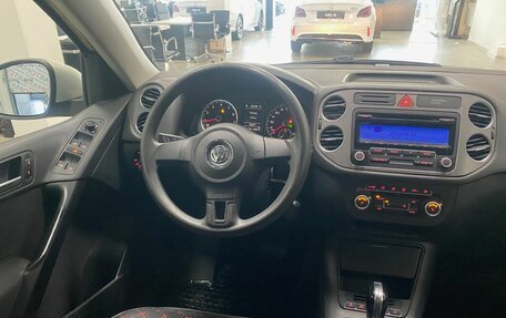 Volkswagen Tiguan I, 2010 год, 946 000 рублей, 20 фотография