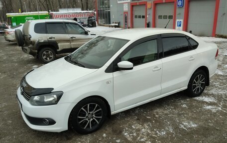 Volkswagen Polo VI (EU Market), 2014 год, 645 000 рублей, 1 фотография