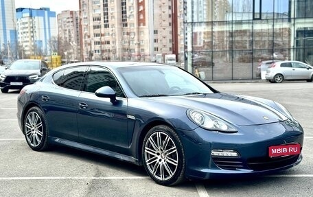 Porsche Panamera II рестайлинг, 2012 год, 2 299 000 рублей, 1 фотография
