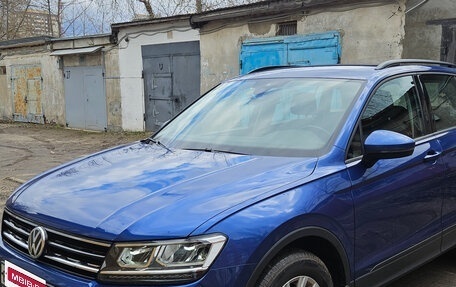 Volkswagen Tiguan II, 2019 год, 2 350 000 рублей, 1 фотография