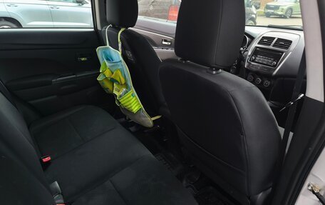 Mitsubishi ASX I рестайлинг, 2013 год, 1 330 000 рублей, 13 фотография