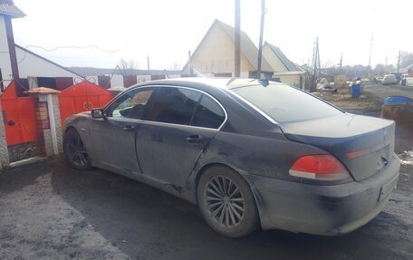 BMW 7 серия, 2002 год, 400 000 рублей, 1 фотография