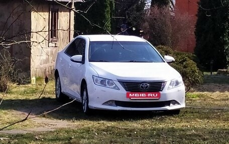 Toyota Camry, 2013 год, 1 700 000 рублей, 2 фотография