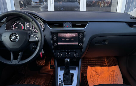 Skoda Octavia, 2018 год, 1 950 000 рублей, 9 фотография