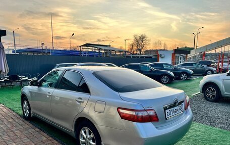 Toyota Camry, 2010 год, 1 100 000 рублей, 5 фотография