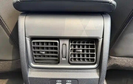 Toyota Camry, 2025 год, 4 440 000 рублей, 12 фотография