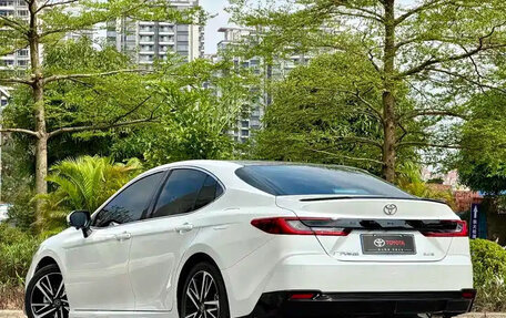 Toyota Camry, 2025 год, 4 440 000 рублей, 3 фотография