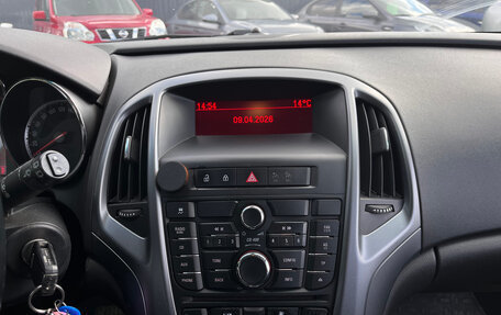 Opel Astra J, 2012 год, 850 000 рублей, 17 фотография