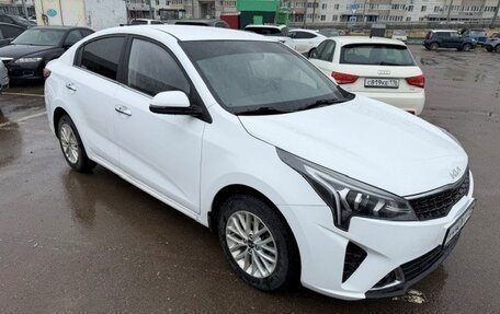 KIA Rio IV, 2022 год, 1 450 000 рублей, 2 фотография