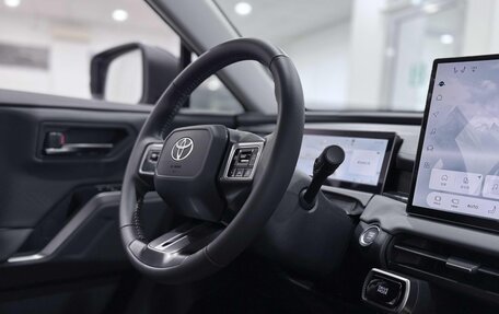 Toyota RAV4, 2026 год, 5 000 000 рублей, 17 фотография