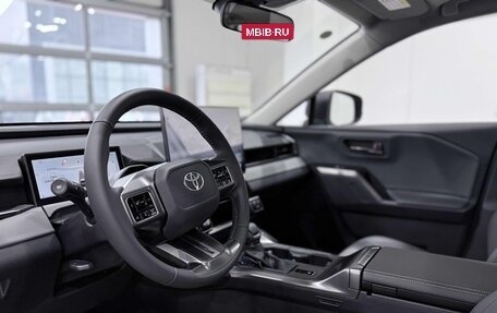 Toyota RAV4, 2026 год, 5 000 000 рублей, 15 фотография