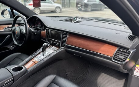 Porsche Panamera II рестайлинг, 2012 год, 2 299 000 рублей, 21 фотография