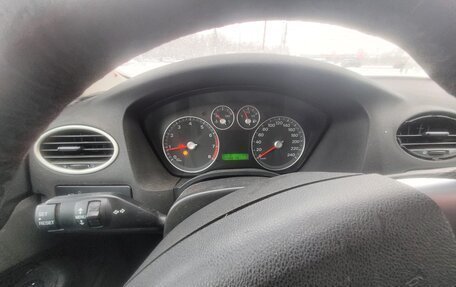 Ford Focus II рестайлинг, 2006 год, 290 000 рублей, 16 фотография