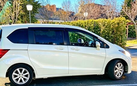 Honda Freed I, 2011 год, 1 000 050 рублей, 2 фотография