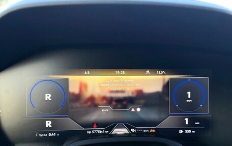 Volkswagen Touareg III, 2019 год, 5 730 000 рублей, 12 фотография