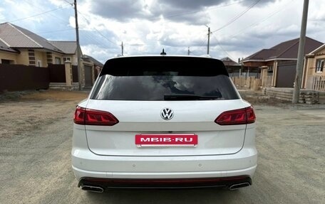 Volkswagen Touareg III, 2019 год, 5 730 000 рублей, 8 фотография