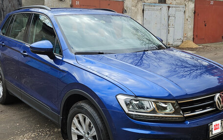 Volkswagen Tiguan II, 2019 год, 2 350 000 рублей, 3 фотография