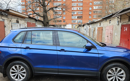 Volkswagen Tiguan II, 2019 год, 2 350 000 рублей, 4 фотография