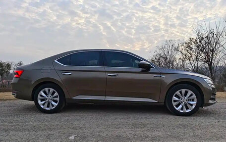 Skoda Superb III рестайлинг, 2021 год, 1 550 000 рублей, 4 фотография