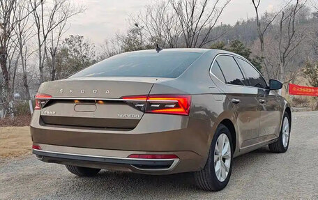 Skoda Superb III рестайлинг, 2021 год, 1 550 000 рублей, 5 фотография