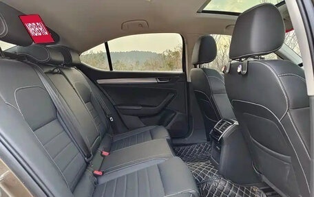 Skoda Superb III рестайлинг, 2021 год, 1 550 000 рублей, 14 фотография