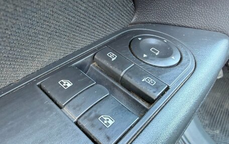 Opel Zafira B, 2012 год, 717 000 рублей, 10 фотография