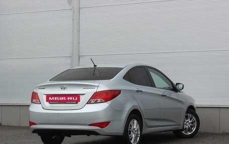 Hyundai Solaris II рестайлинг, 2015 год, 667 000 рублей, 2 фотография