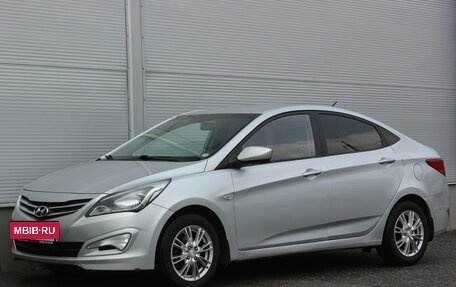 Hyundai Solaris II рестайлинг, 2015 год, 667 000 рублей, 5 фотография