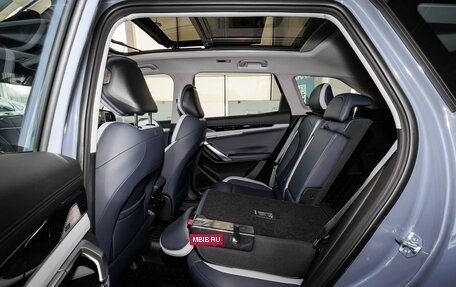 Geely Atlas, 2025 год, 3 970 990 рублей, 19 фотография